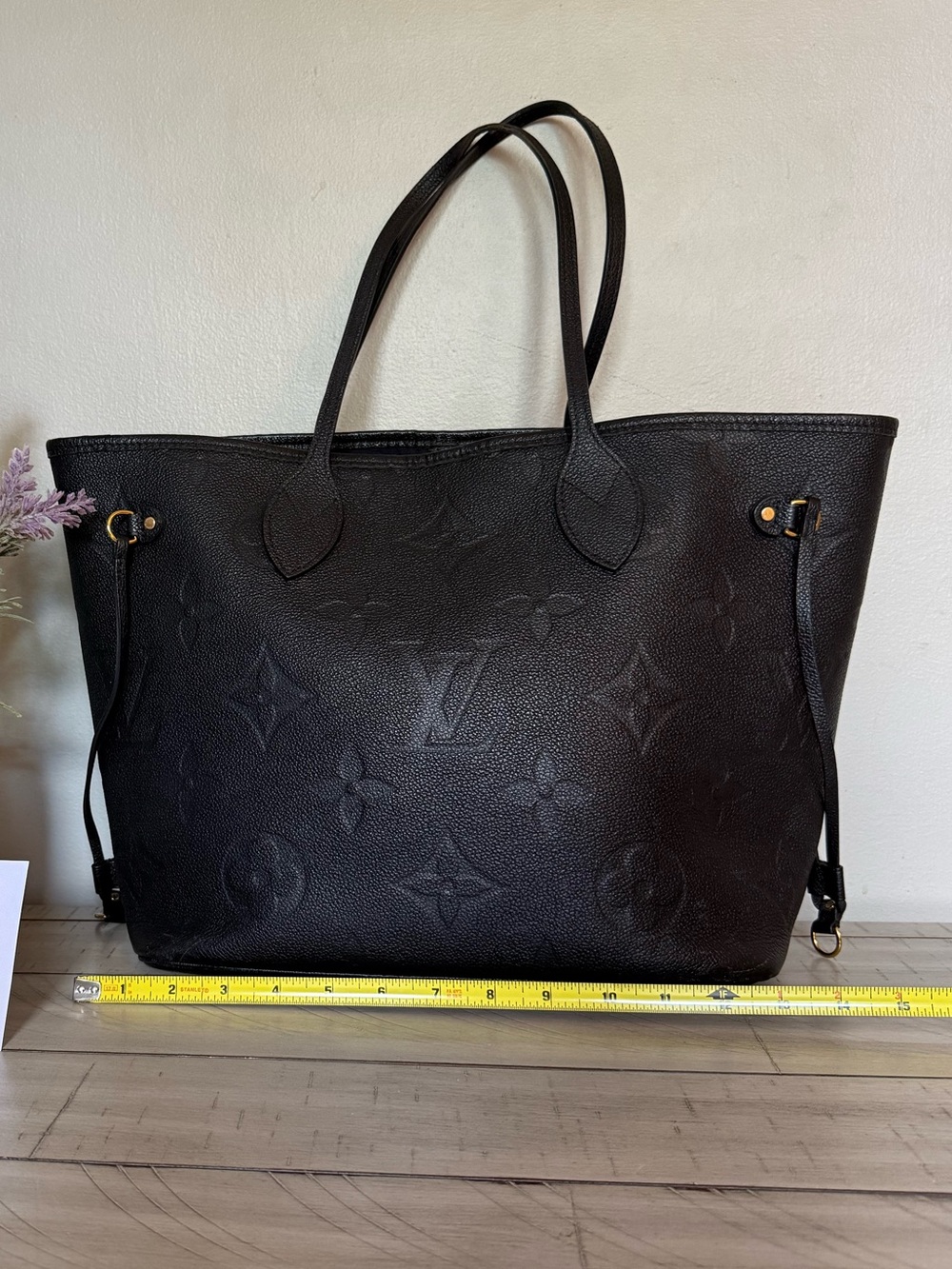 Louis Vuitton RFID Empreinte Monogram Giant Leather Neverfull MM Black